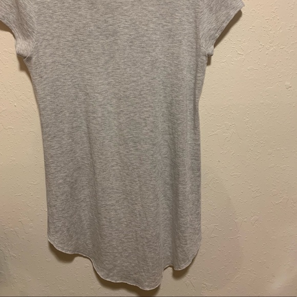 Express One Eleven Asymmetrical Grey Shirt - Picture 3 of 4